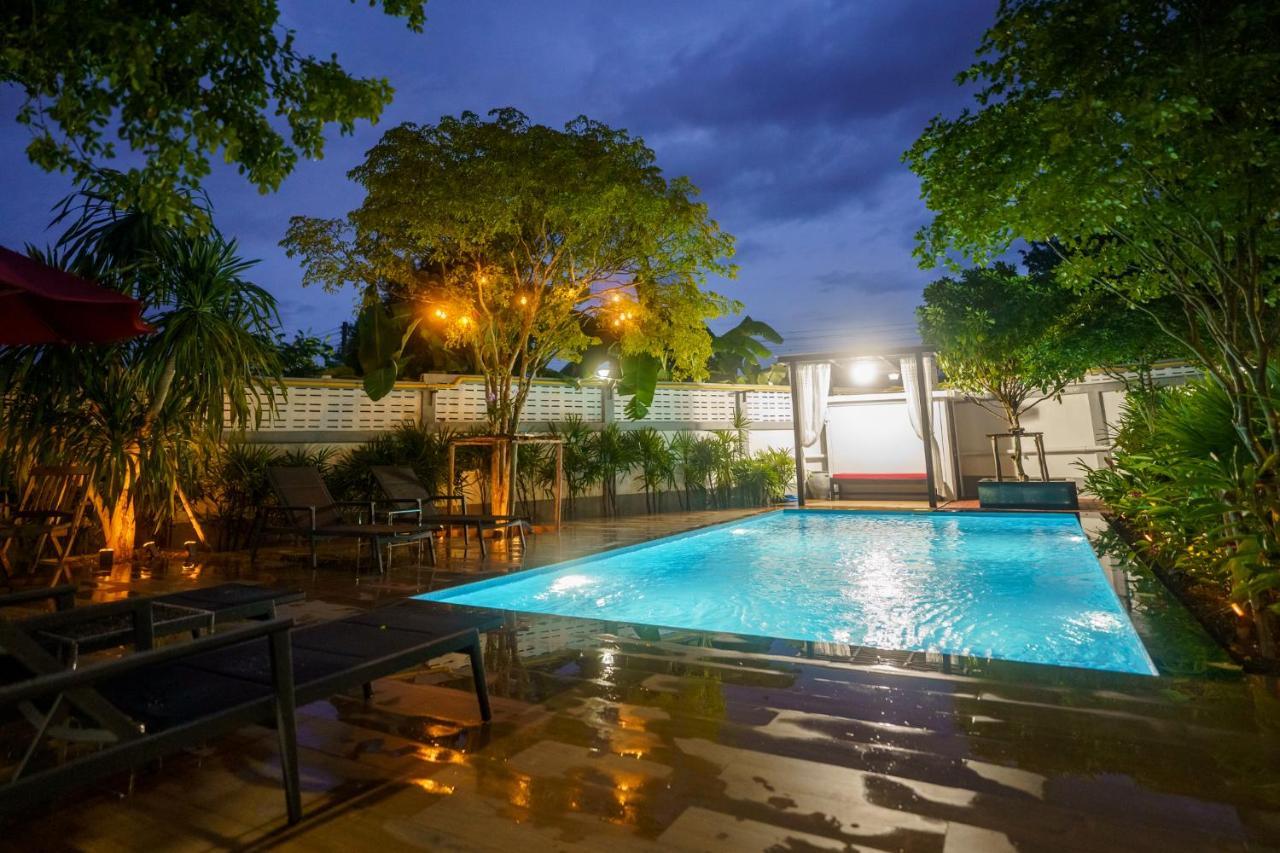 Baan Nern Khao Resort Pattaya Ban Huai Yai Exteriör bild
