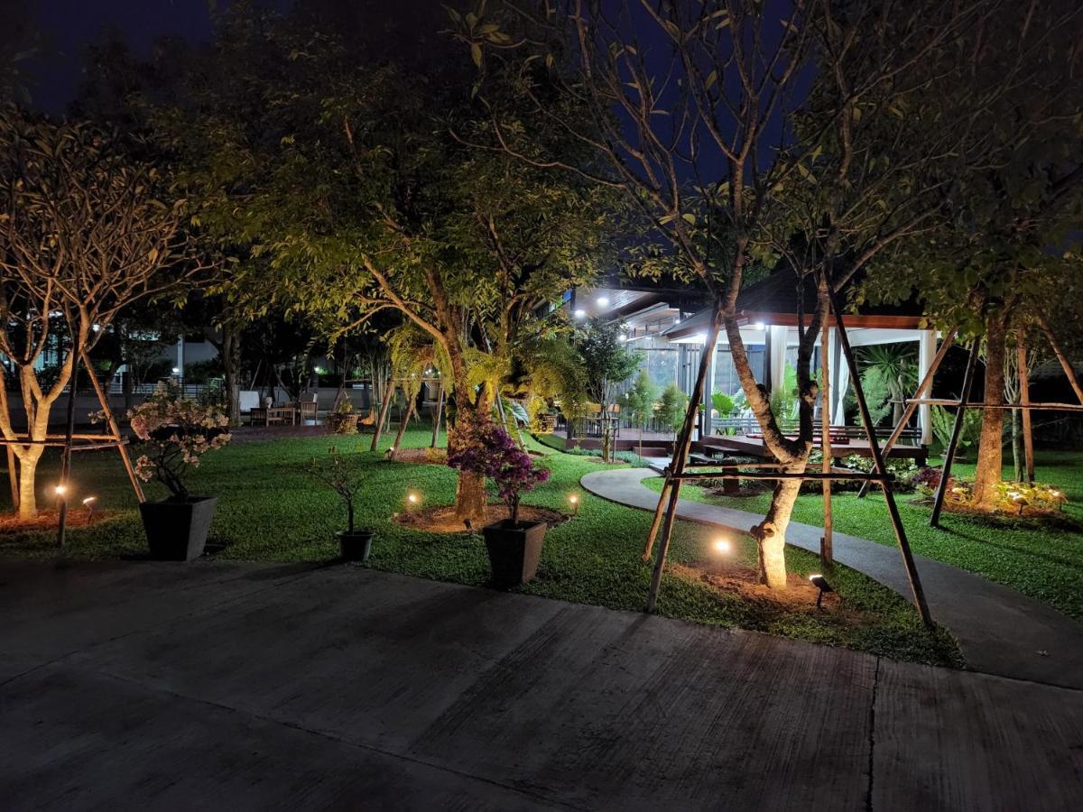 Baan Nern Khao Resort Pattaya Ban Huai Yai Exteriör bild