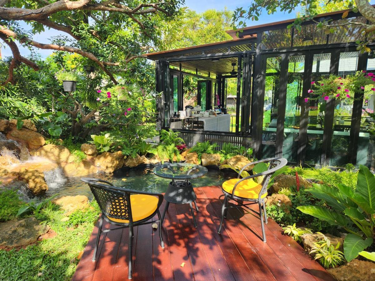 Baan Nern Khao Resort Pattaya Ban Huai Yai Exteriör bild