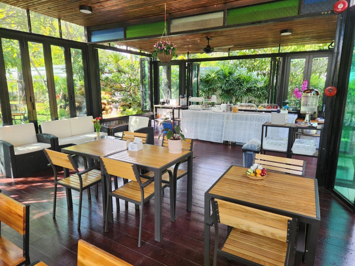 Baan Nern Khao Resort Pattaya Ban Huai Yai Exteriör bild
