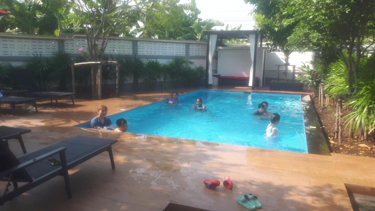 Baan Nern Khao Resort Pattaya Ban Huai Yai Exteriör bild